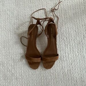 NWOB Loeffler Randall Jackie sandals
